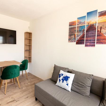 Ahoy Relax Apartmany Nesvady Екстериор снимка